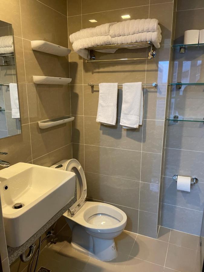 1 Bedroom Condo Uptown Parksuites Bgc, High Floor, Morning Sun Manila Ngoại thất bức ảnh