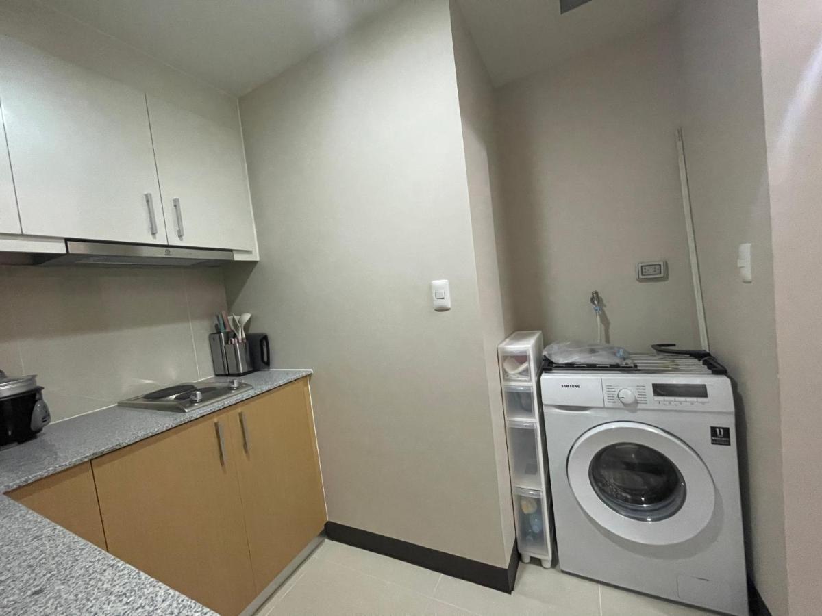 1 Bedroom Condo Uptown Parksuites Bgc, High Floor, Morning Sun Manila Ngoại thất bức ảnh