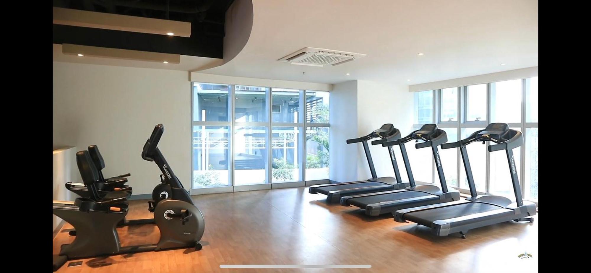1 Bedroom Condo Uptown Parksuites Bgc, High Floor, Morning Sun Manila Ngoại thất bức ảnh